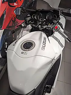 Used 2025 Suzuki GSX1300R Hayabusa Blue - Interior and Exterior details 8