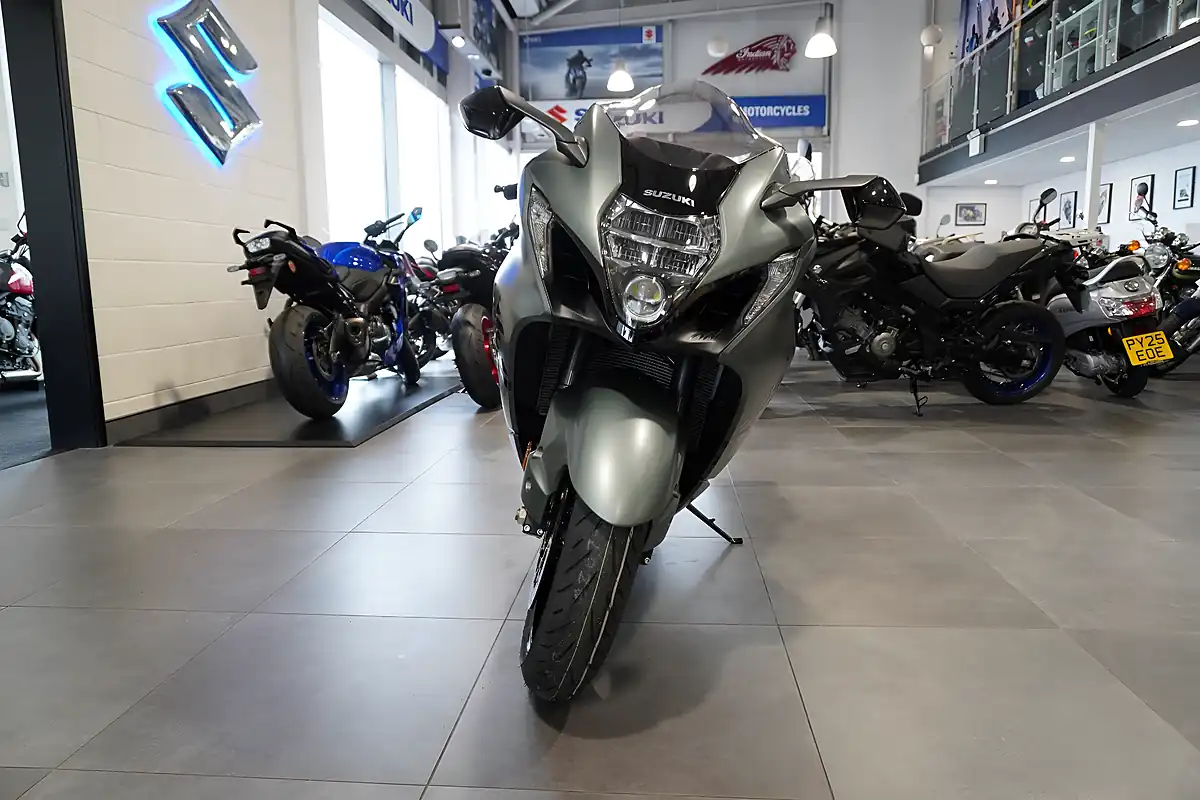 Used 2025 Suzuki GSX1300R Hayabusa Metallic Steel Green - Interior and Exterior details 3