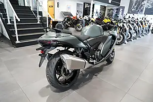 Used 2025 Suzuki GSX1300R Hayabusa Metallic Steel Green - Interior and Exterior details 5