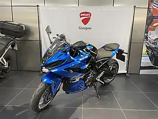 Used 2025 Suzuki GSX8-R Metallic Triton Blue - Interior and Exterior details 4