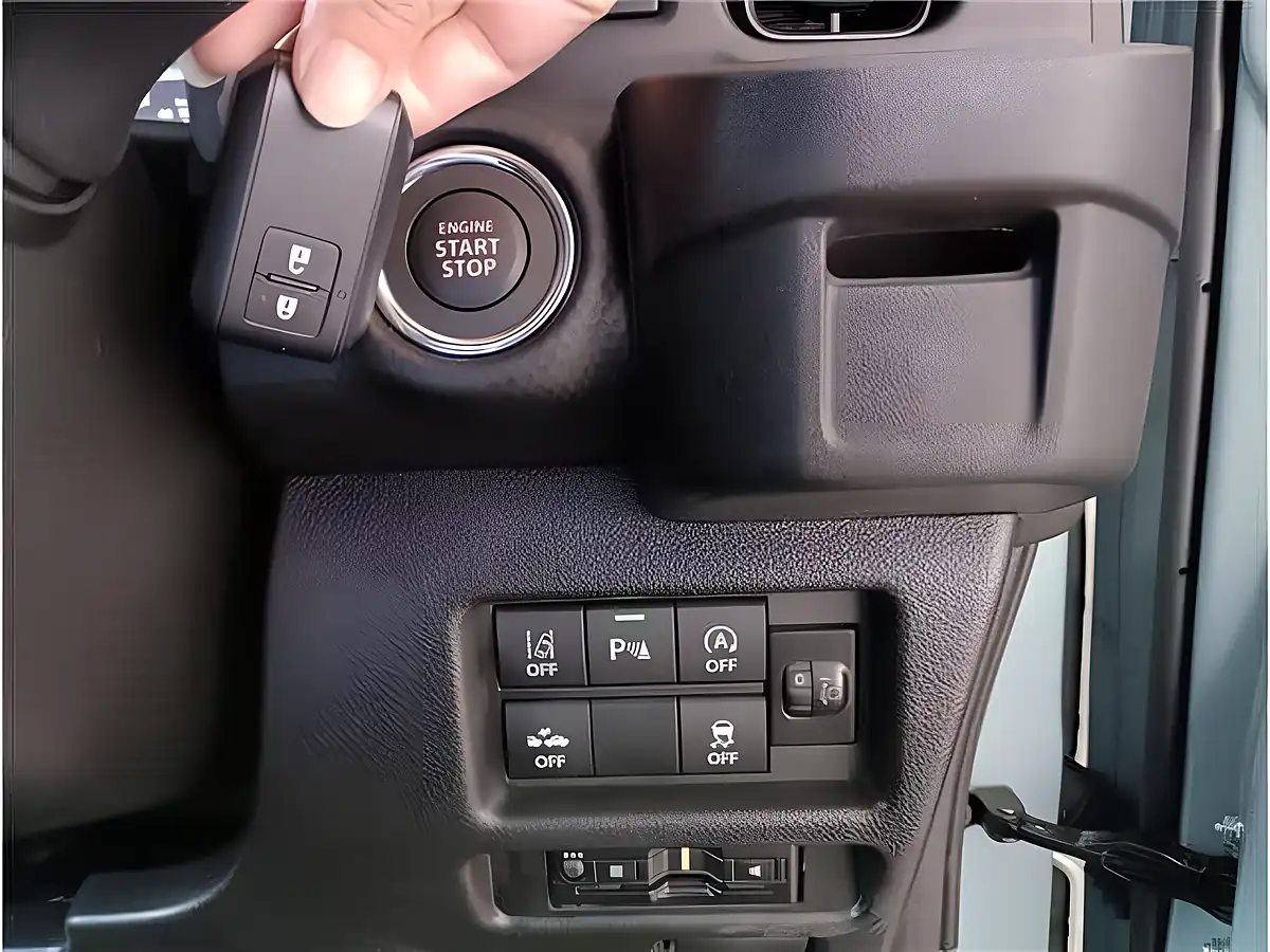 Used 2025 Suzuki Hustler SUV Blue - Interior and Exterior details 12