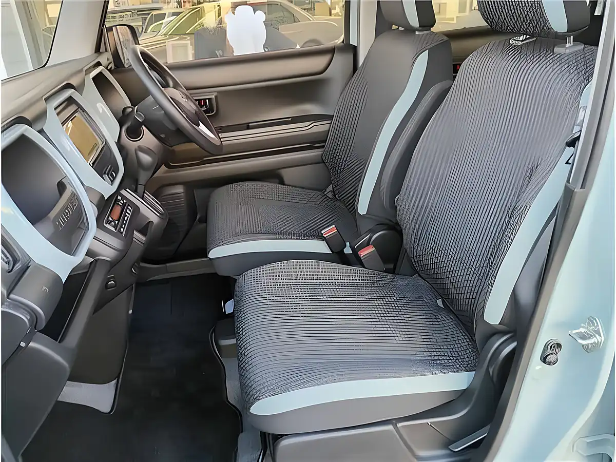 Used 2025 Suzuki Hustler SUV Blue - Interior and Exterior details 5