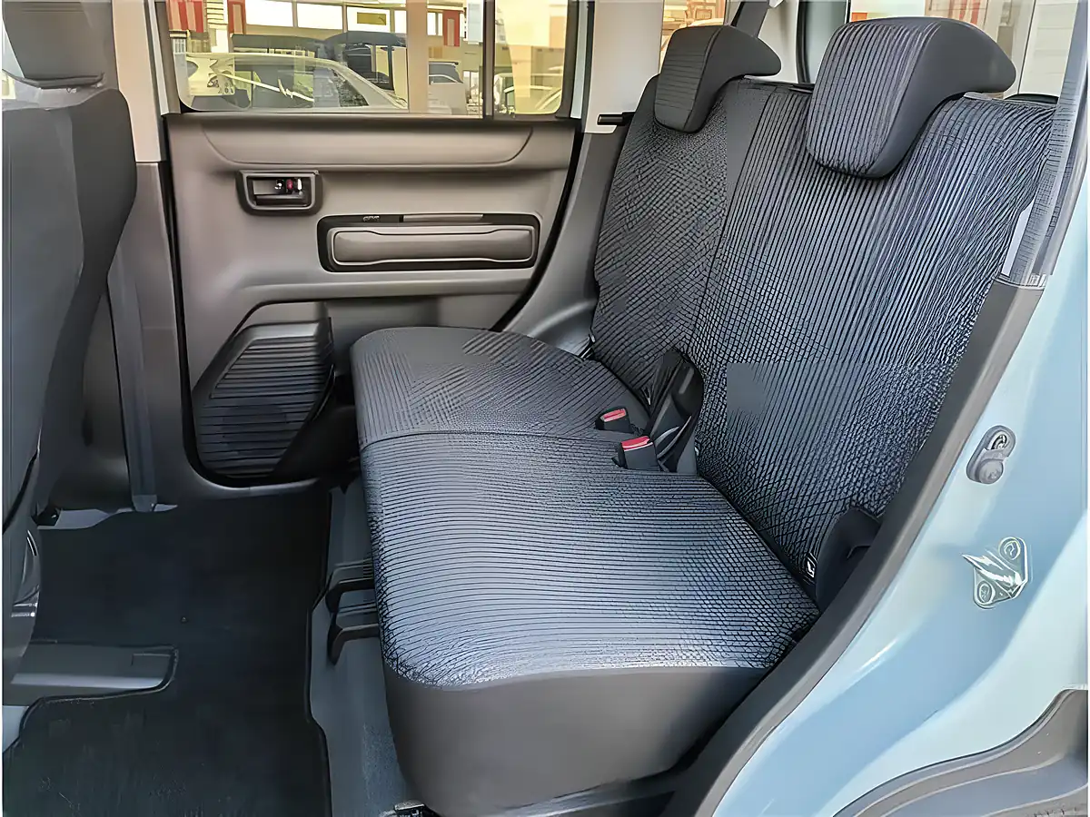 Used 2025 Suzuki Hustler SUV Blue - Interior and Exterior details 8