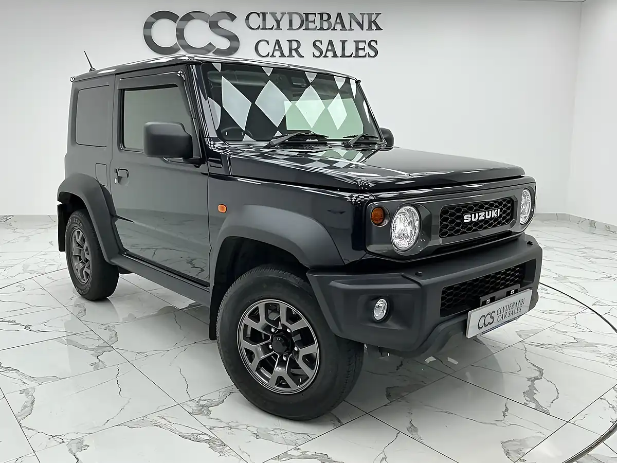Used 2025 Suzuki Jimny Black - Front View