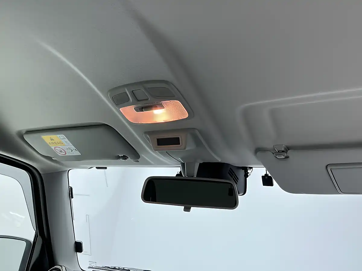 Used 2025 Suzuki Jimny Black - Interior and Exterior details 11