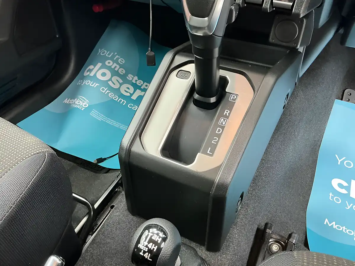 Used 2025 Suzuki Jimny Black - Interior and Exterior details 12