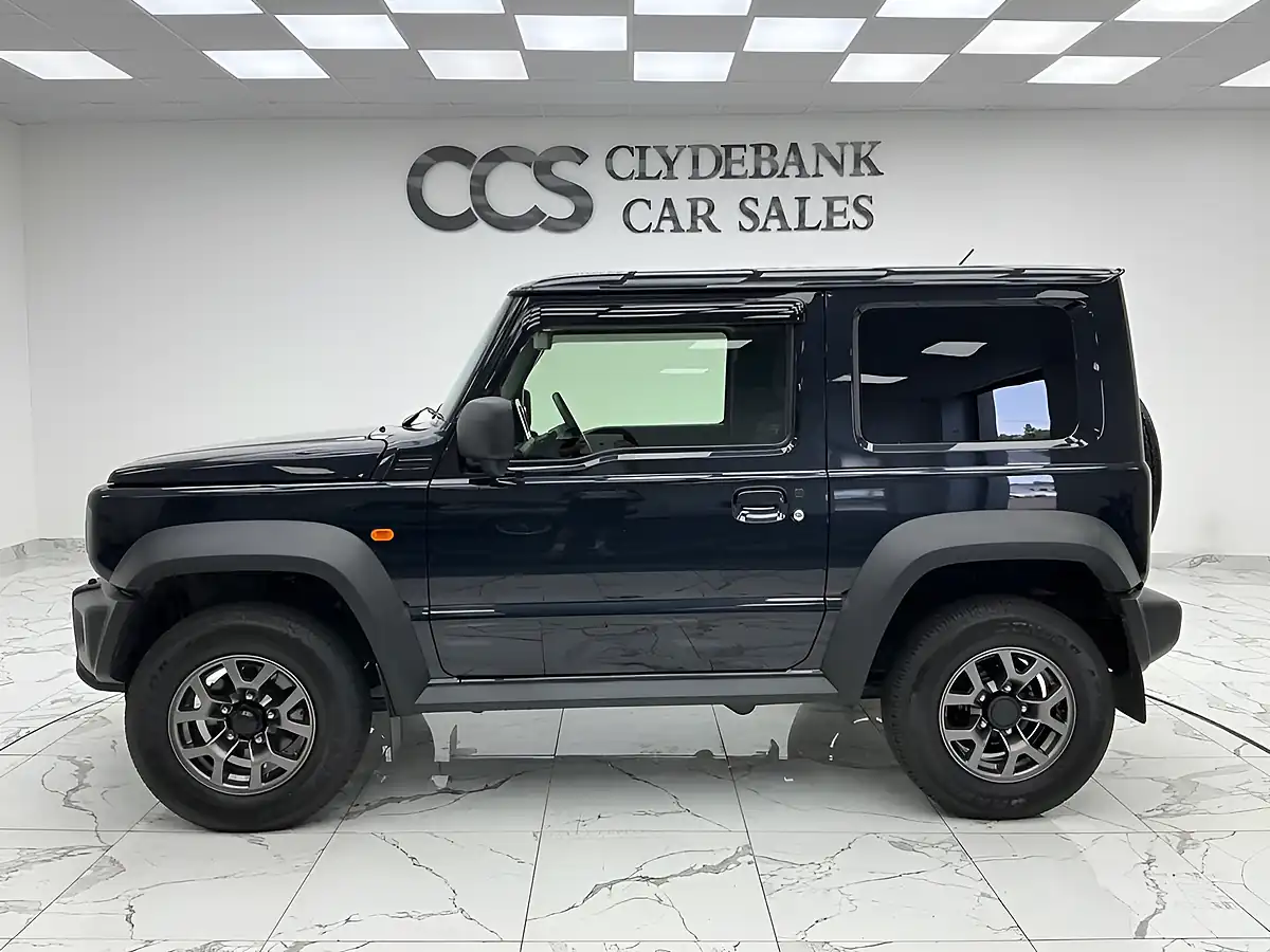 Used 2025 Suzuki Jimny Black - Interior and Exterior details 6