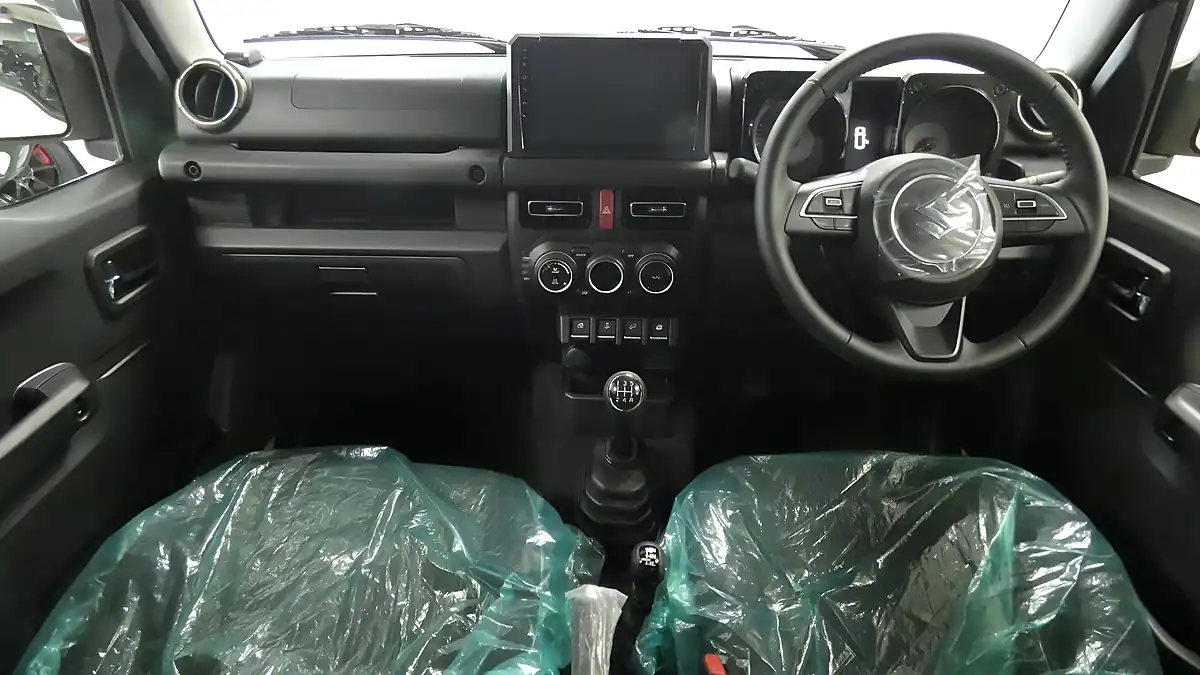 Used 2025 Suzuki Jimny Lwb Beige - Interior and Exterior details 6