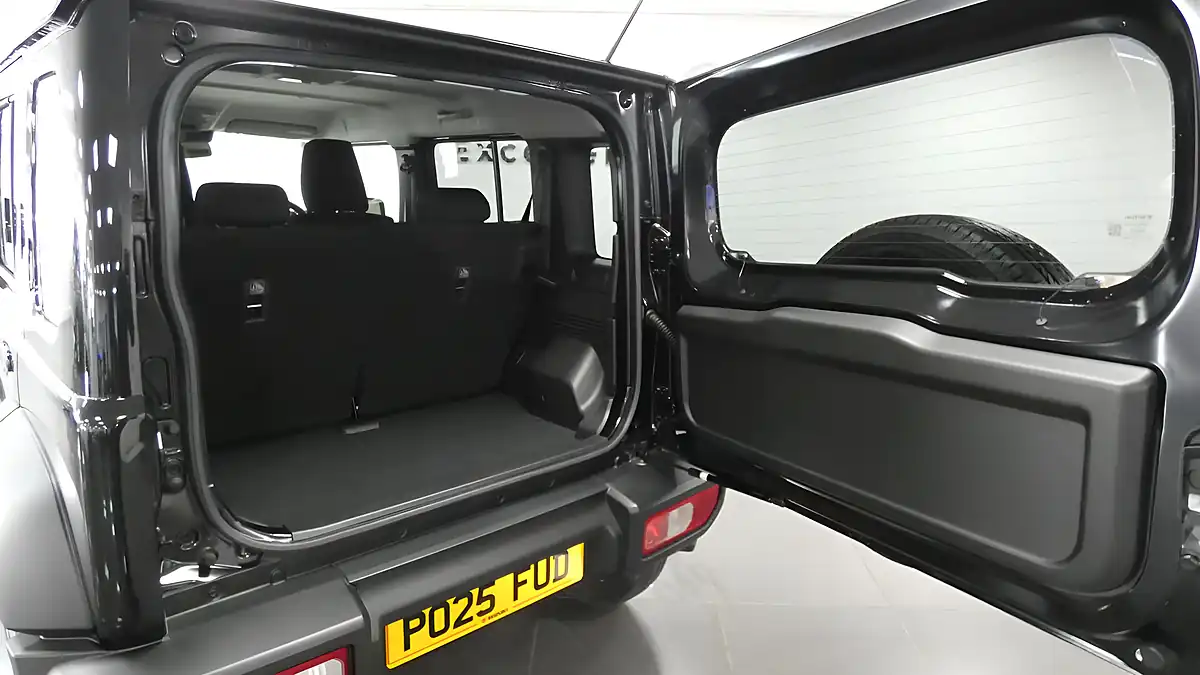 Used 2025 Suzuki Jimny Lwb Other - Interior and Exterior details 4
