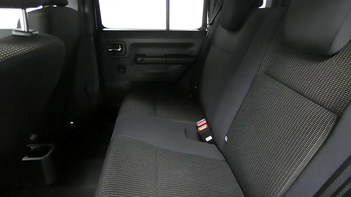 Used 2025 Suzuki Jimny Lwb Other - Interior and Exterior details 9