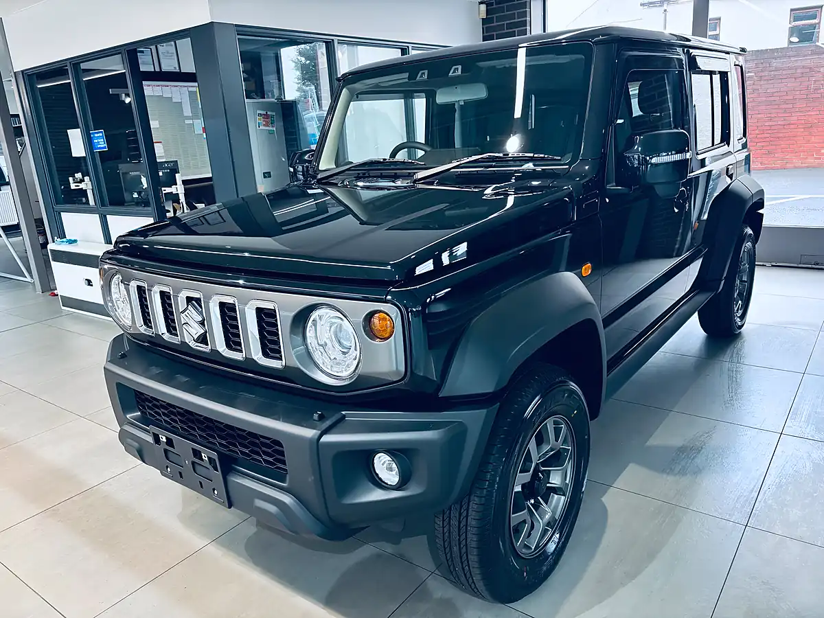 Used 2025 Suzuki Jimny Nomade Allgrip Black - Interior and Exterior details 5