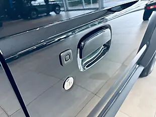Used 2025 Suzuki Jimny Nomade Allgrip Black - Interior and Exterior details 6