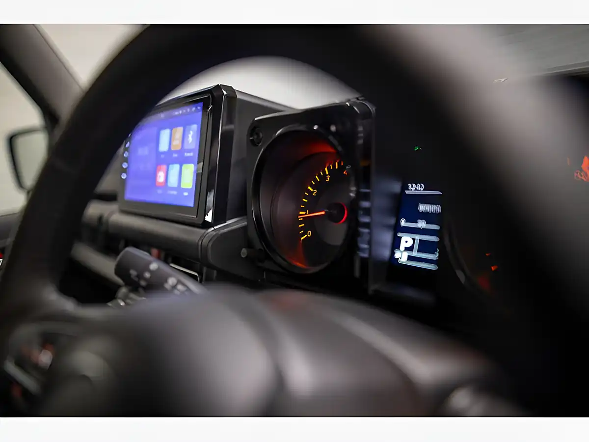 Used 2025 Suzuki Jimny Sierra Allgrip Grey - Interior and Exterior details 16