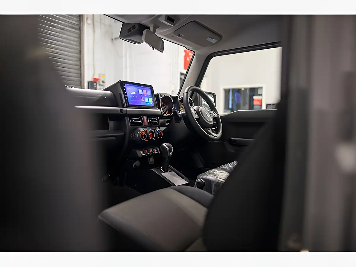 Used 2025 Suzuki Jimny Sierra Grey - Interior and Exterior details 15