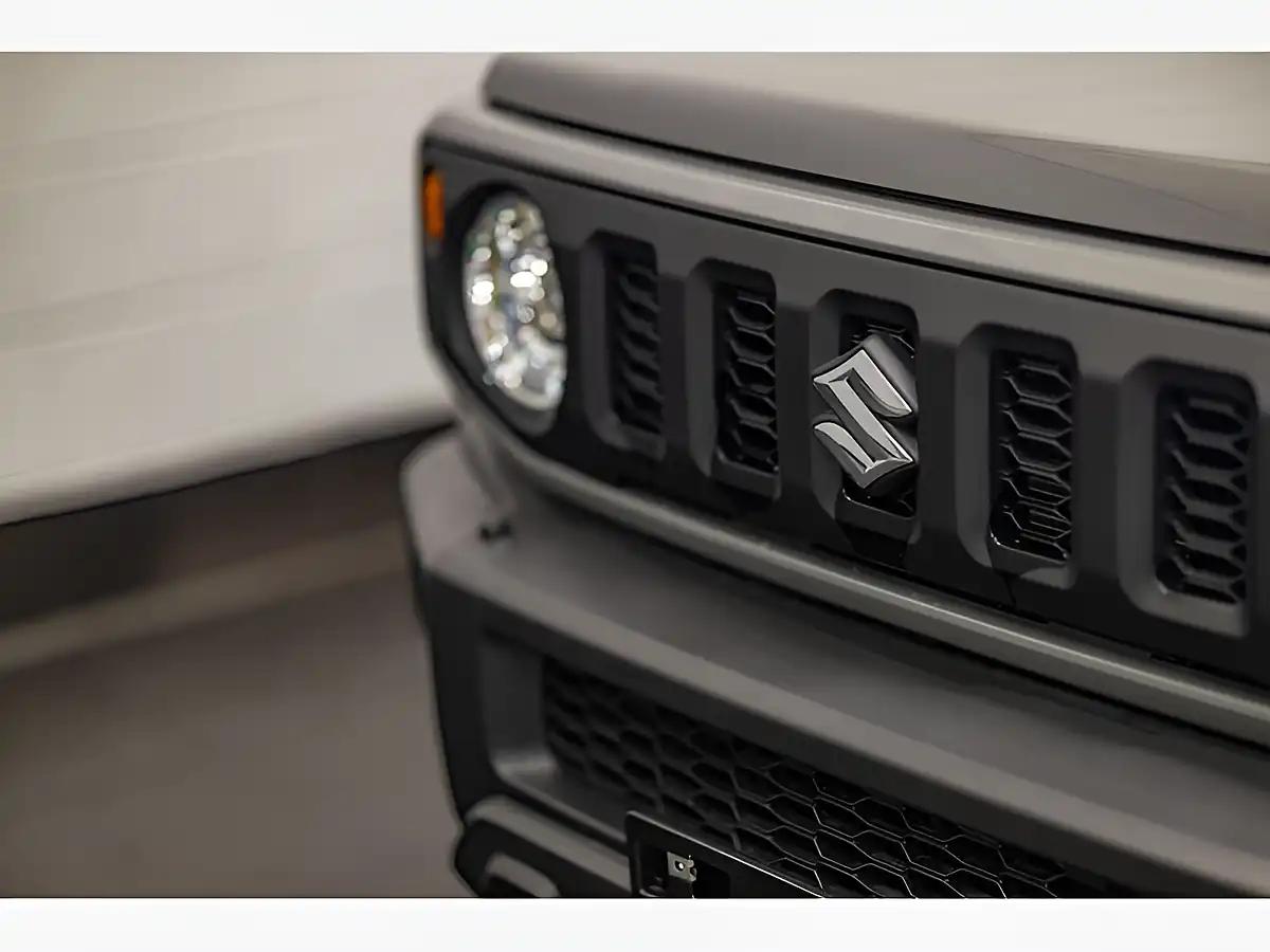 Used 2025 Suzuki Jimny Sierra Grey - Interior and Exterior details 18