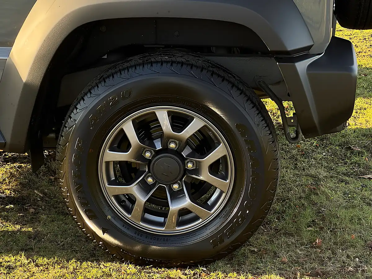 Used 2025 Suzuki Jimny Sierra SZ5 Grey - Interior and Exterior details 11