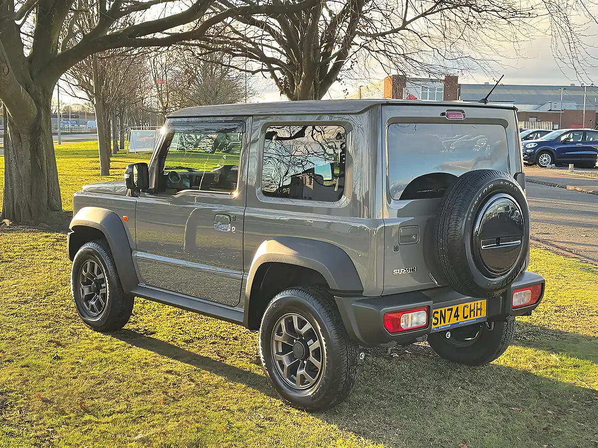 Used 2025 Suzuki Jimny Sierra SZ5 Grey - Interior and Exterior details 6