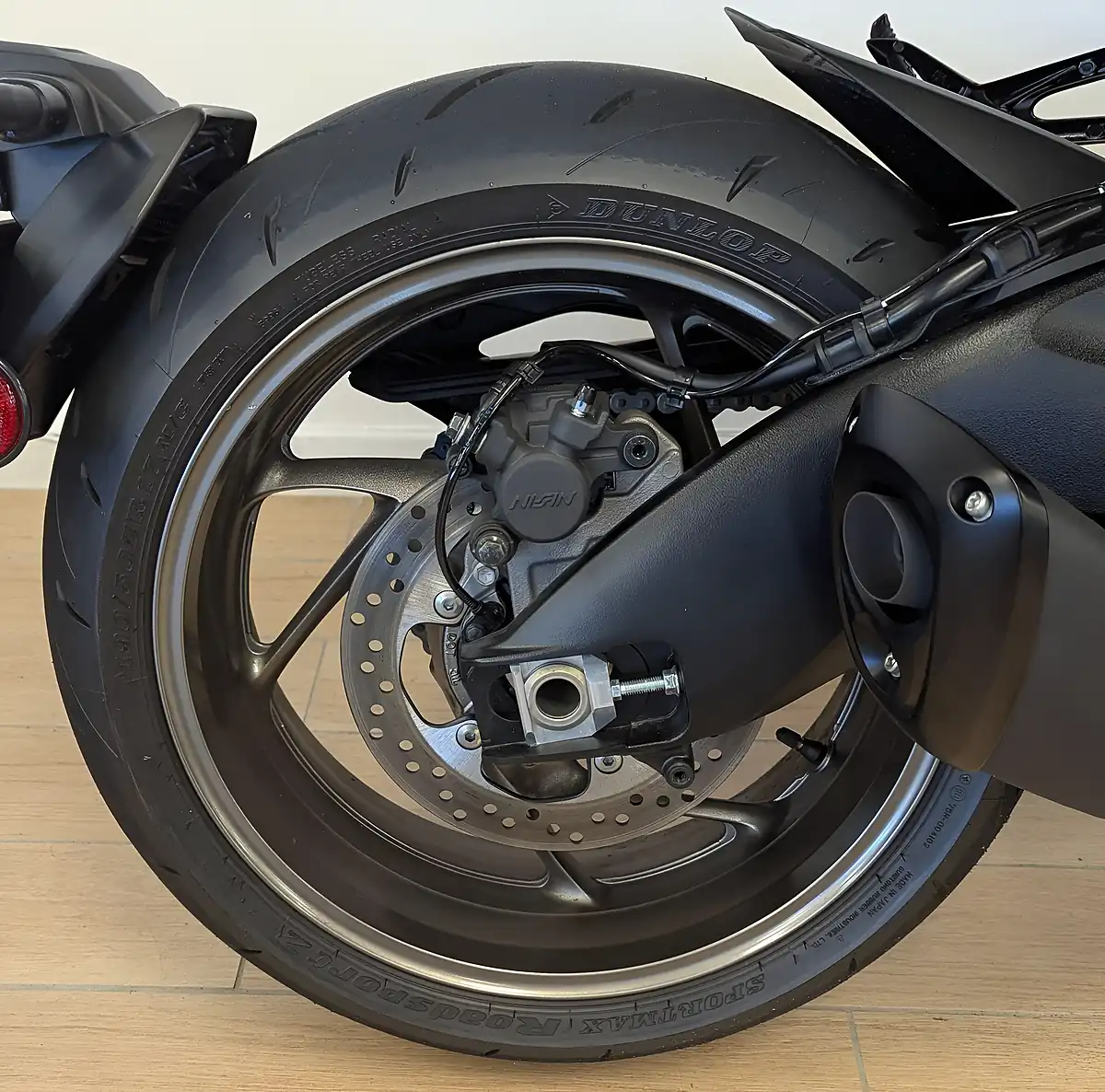Used 2025 Suzuki Katana 1000 - Interior and Exterior details 13
