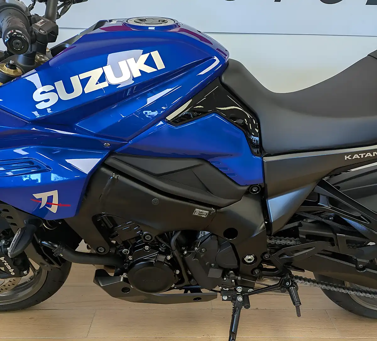 Used 2025 Suzuki Katana 1000 - Interior and Exterior details 19