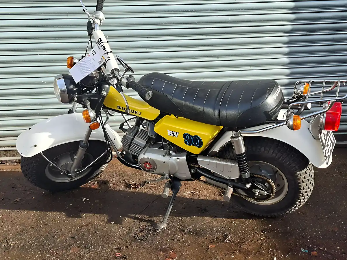 Used 2025 Suzuki Rv Yellow - Interior and Exterior details 6