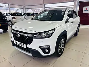 Used 2025 Suzuki S-Cross Ultra Allgrip White - Interior and Exterior details 3
