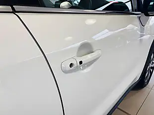 Used 2025 Suzuki S-Cross Ultra Allgrip White - Interior and Exterior details 7