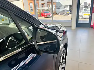 Used 2025 Suzuki S-Cross Ultra Blue - Interior and Exterior details 8