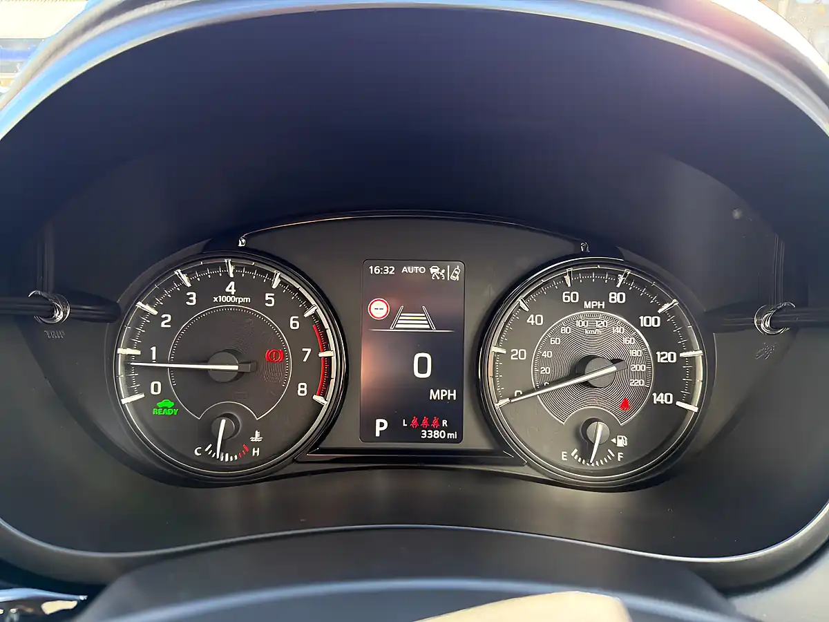Used 2025 Suzuki S-Cross Ultra Red - Interior and Exterior details 18