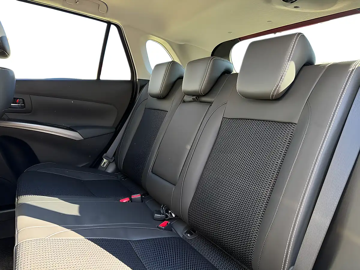 Used 2025 Suzuki S-Cross Ultra Red - Interior and Exterior details 20