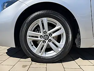 Used 2025 Suzuki Swace Motion Silver - Interior and Exterior details 7