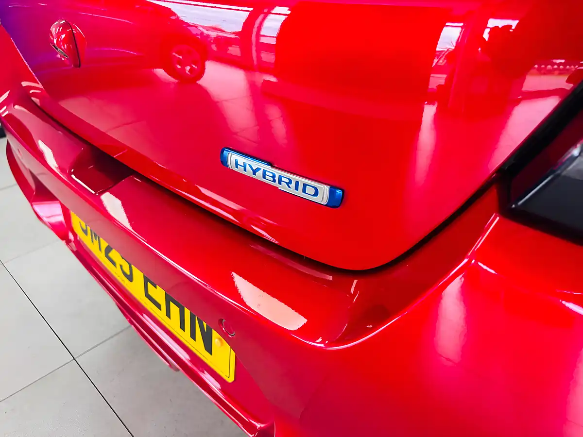 Used 2025 Suzuki Swift Motion Euro 6 5dr Red - Interior and Exterior details 14