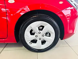 Used 2025 Suzuki Swift Motion Euro 6 5dr Red - Interior and Exterior details 9