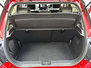 Used 2025 Suzuki Swift Motion Red - Interior and Exterior details 19