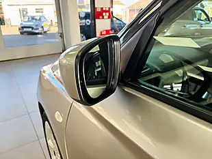 Used 2025 Suzuki Swift Motion Silver - Interior and Exterior details 12