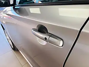 Used 2025 Suzuki Swift Motion Silver - Interior and Exterior details 16