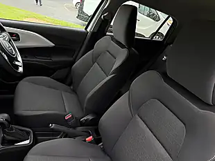 Used 2025 Suzuki Swift Motion White - Interior and Exterior details 15