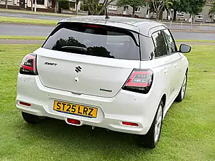 Used 2025 Suzuki Swift Motion White - Interior and Exterior details 5