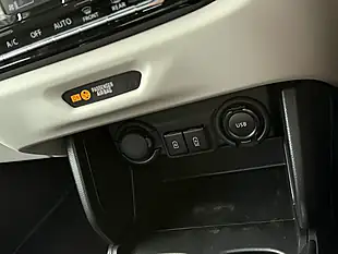 Used 2025 Suzuki Swift Ultra Red - Interior and Exterior details 19