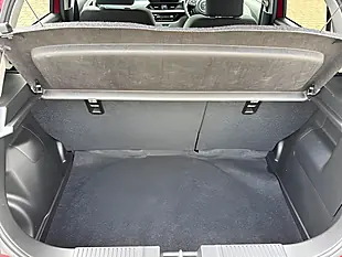 Used 2025 Suzuki Swift Ultra Red - Interior and Exterior details 18