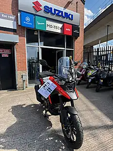 Used 2025 Suzuki V-Strom 1050 - Interior and Exterior details 12