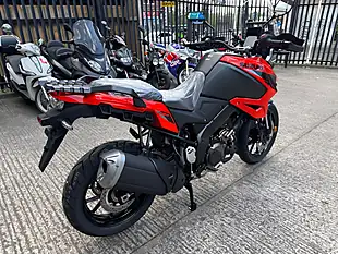 Used 2025 Suzuki V-Strom 1050 - Interior and Exterior details 3