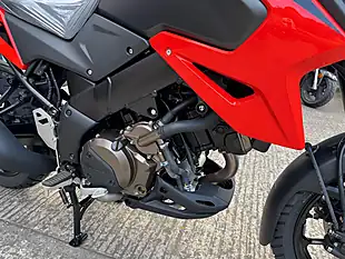 Used 2025 Suzuki V-Strom 1050 - Interior and Exterior details 8