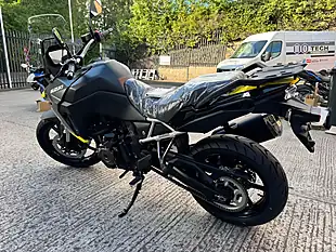 Used 2025 Suzuki V-Strom 800 Re - Interior and Exterior details 4