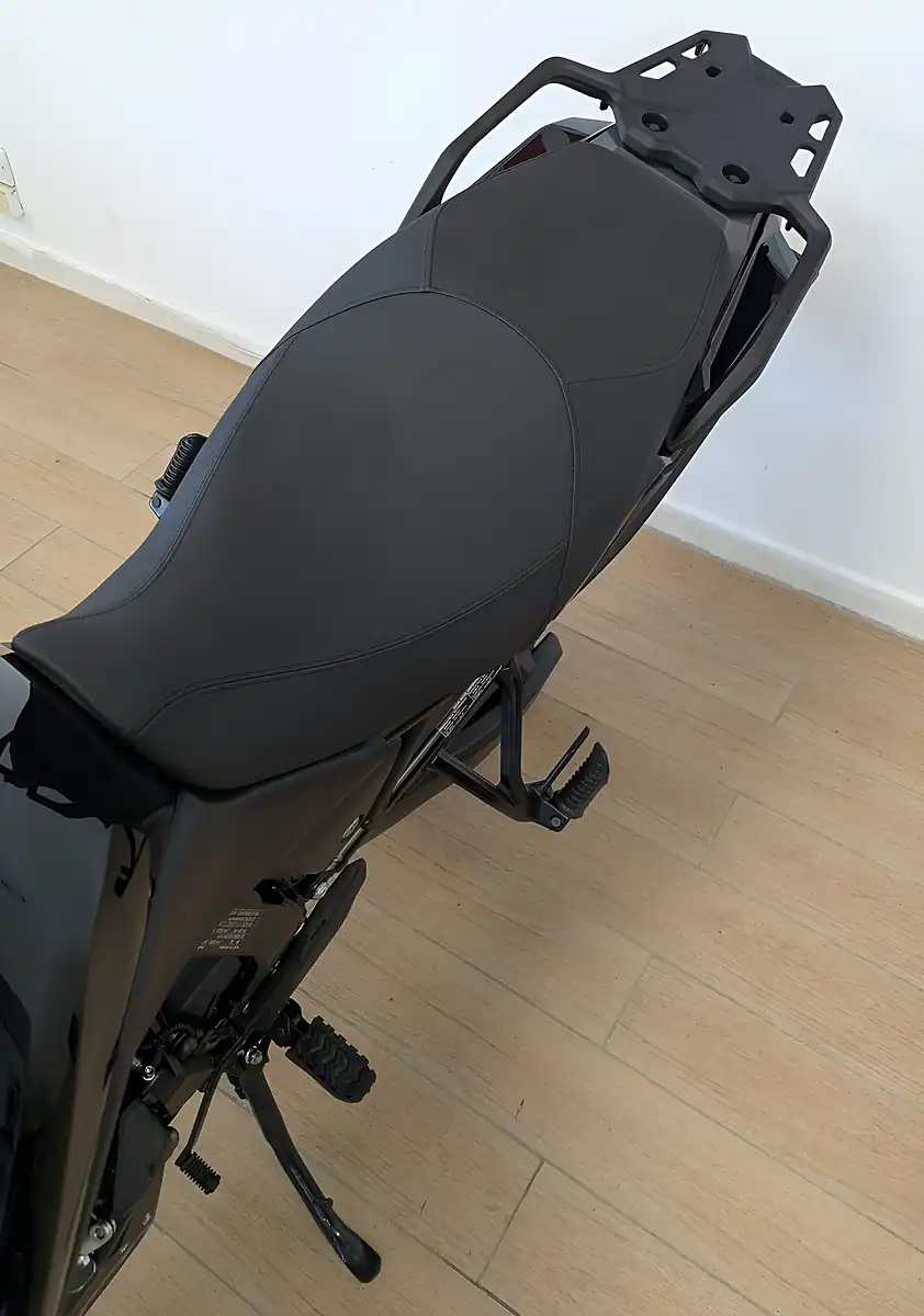Used 2025 Suzuki V-Strom 800DE Adventure Black - Interior and Exterior details 16