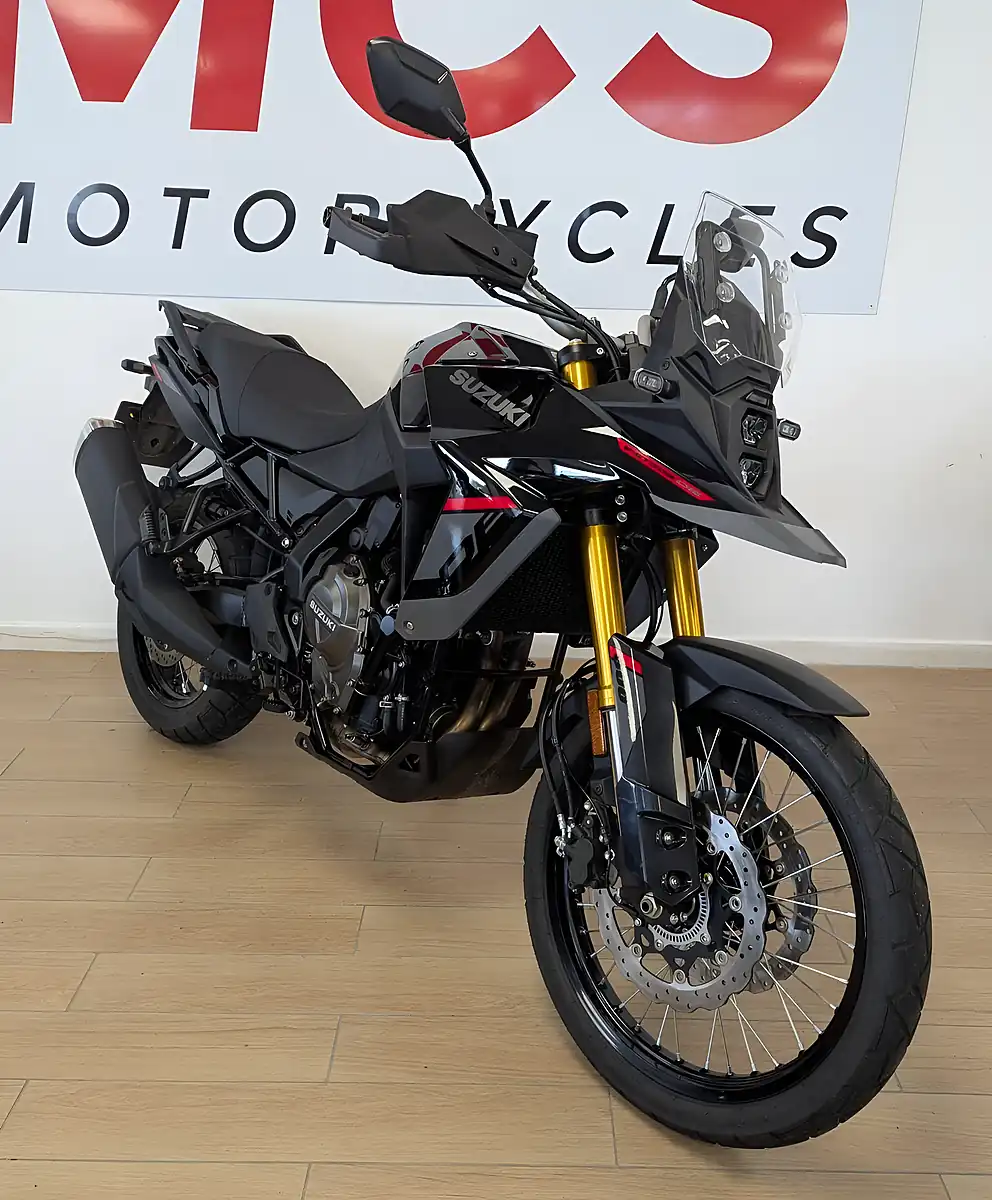 Used 2025 Suzuki V-Strom 800DE Adventure Black - Interior and Exterior details 2