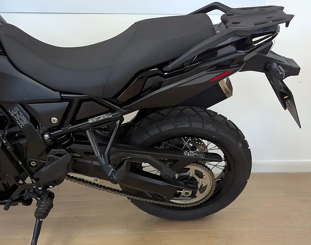 Used 2025 Suzuki V-Strom 800DE Adventure Black - Interior and Exterior details 20