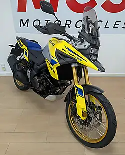 Used 2025 Suzuki V-Strom Yellow - Interior and Exterior details 7