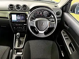 Used 2025 Suzuki Vitara Motion Blue - Interior and Exterior details 12