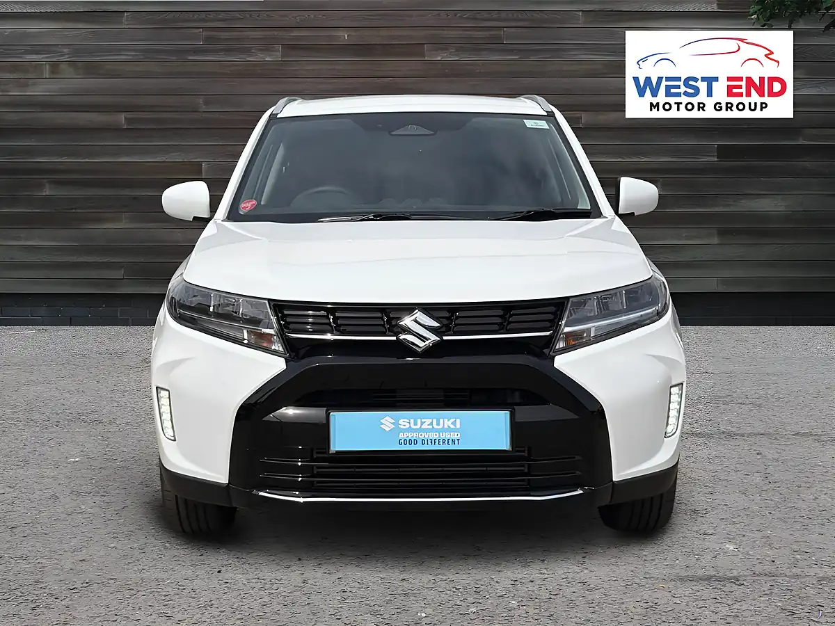Used 2025 Suzuki Vitara Motion White - Interior and Exterior details 6