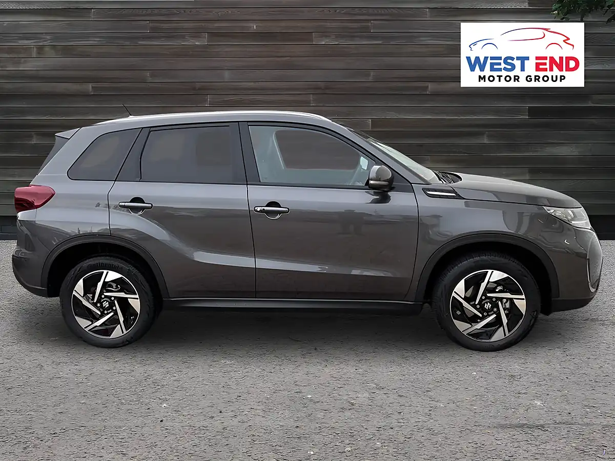 Used 2025 Suzuki Vitara Ultra Grey - Interior and Exterior details 2